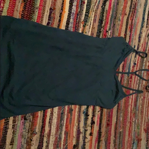 Tight Dress - Picture 1 of 2